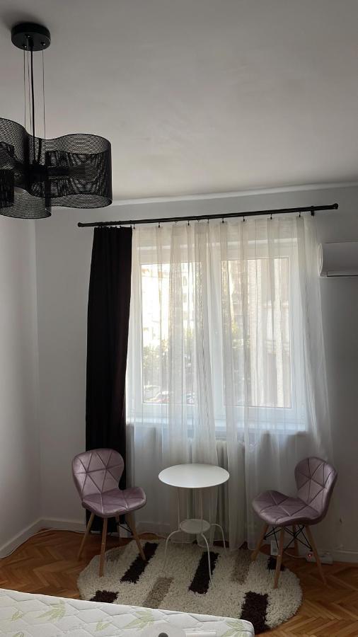 Studio Central Doamnei Бухарест Экстерьер фото